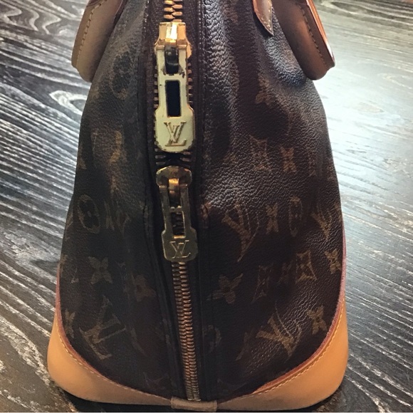 💯%LV ALMA PM BAG ALL LEATHER REDONE LIKE NEW - Picture 9 of 14